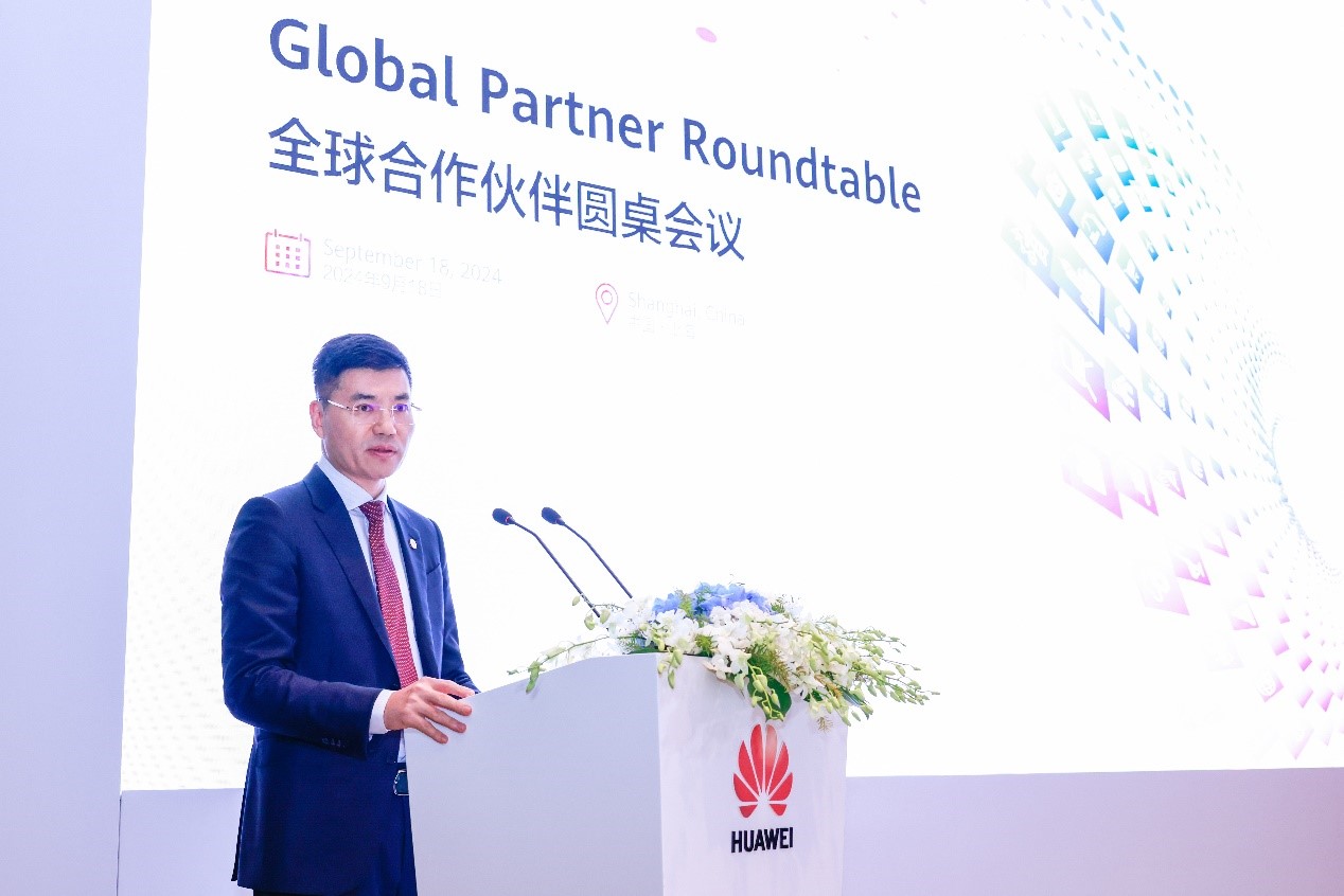 Leo Chen, Huawei's Corporate Senior Vice President and President of Enterprise Sales